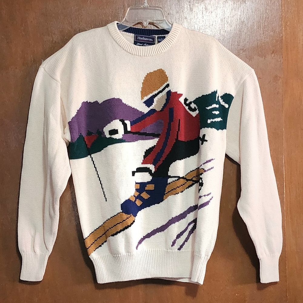 Jantzen Cream Sweater with Multicolor Ski Design